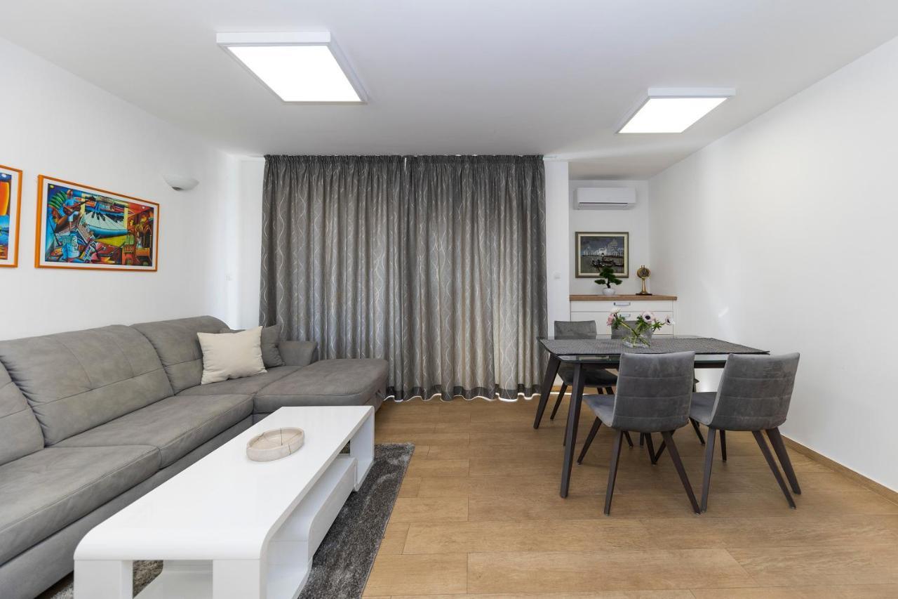 Joy 2 Apartment Novalja Dış mekan fotoğraf